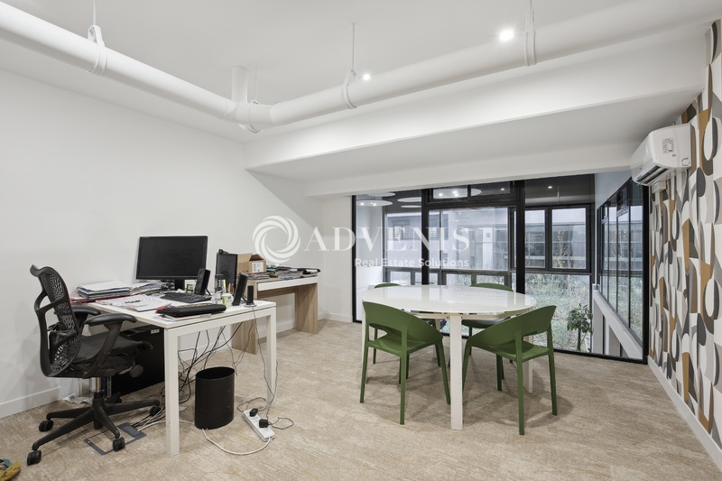 Location Bureaux COURBEVOIE (92400) - Photo 9