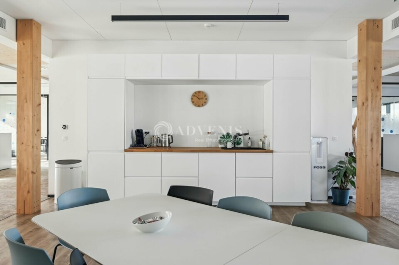 Location Activités Entrepôts VILLENEUVE LA GARENNE (92390) - Photo 2