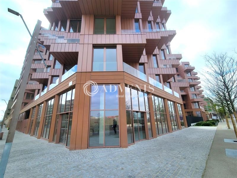 Location Commerces SAINT OUEN (93400) - Photo 3