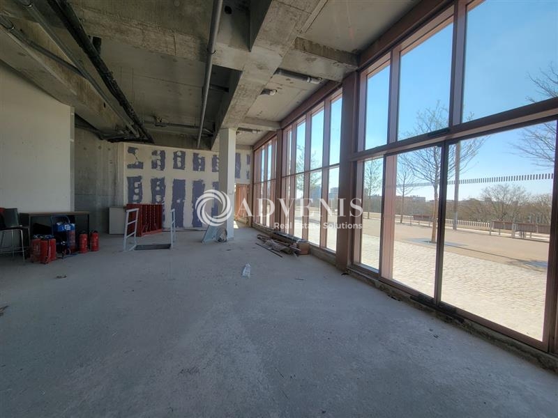 Location Commerces SAINT OUEN (93400) - Photo 6