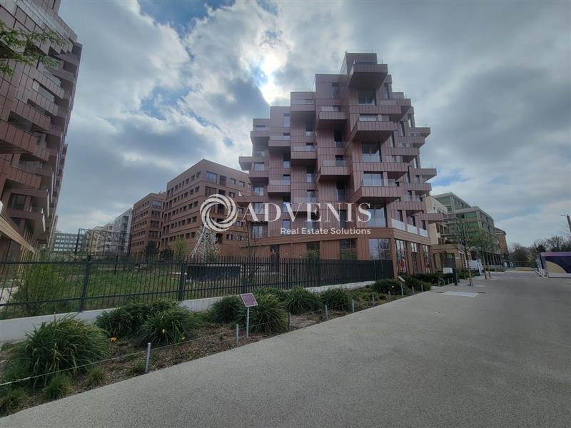 Location Commerces SAINT OUEN (93400) - Photo 1