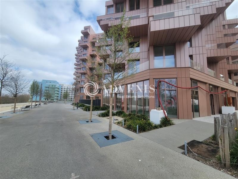 Location Commerces SAINT OUEN (93400) - Photo 2