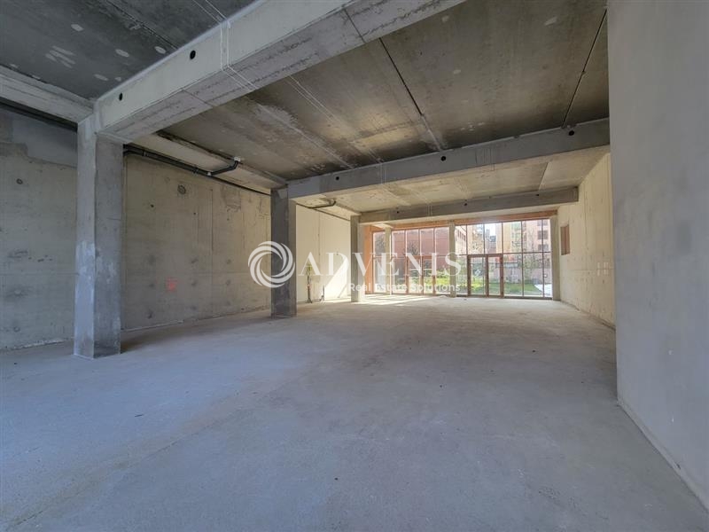 Location Commerces SAINT OUEN (93400) - Photo 8