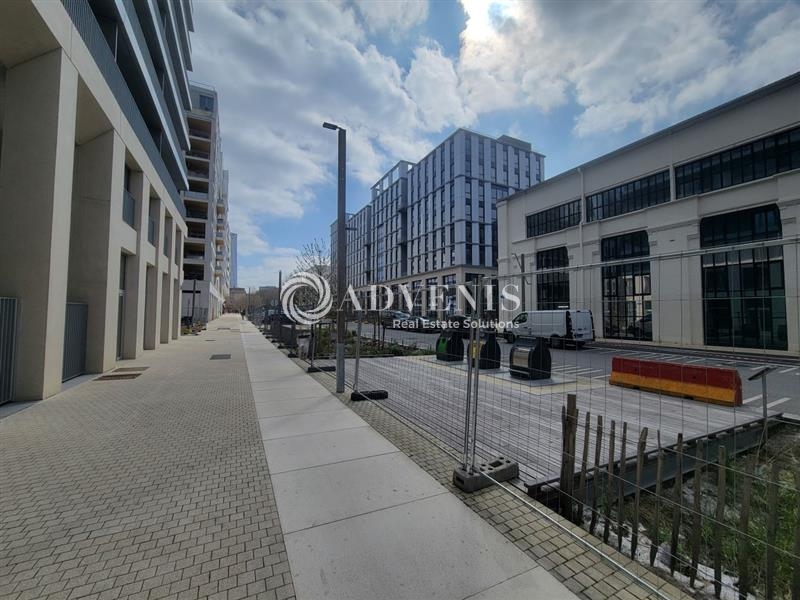 Location Commerces SAINT DENIS (93200) - Photo 5