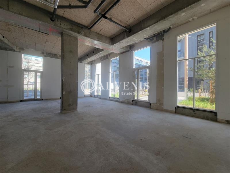 Location Commerces SAINT DENIS (93200) - Photo 3