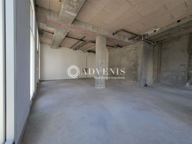 Location Commerces SAINT DENIS (93200) - Photo 5