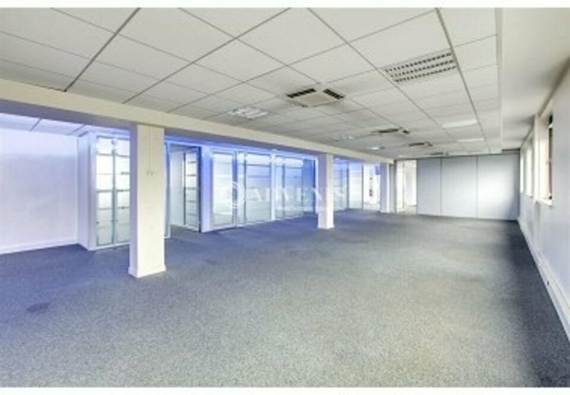 Location Bureaux SAINT-DENIS (93200) - Photo 4