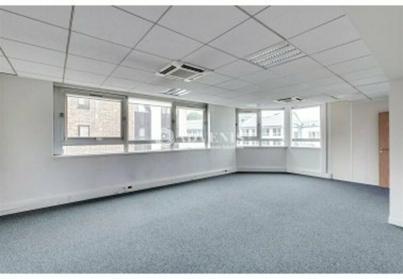 Location Bureaux SAINT-DENIS (93200) - Photo 6