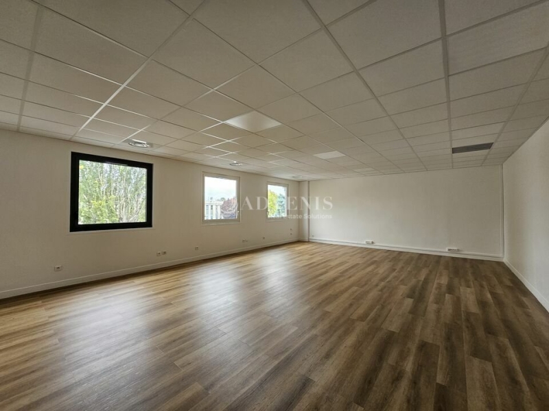 Location Activités Entrepôts GENNEVILLIERS (92230) - Photo 4
