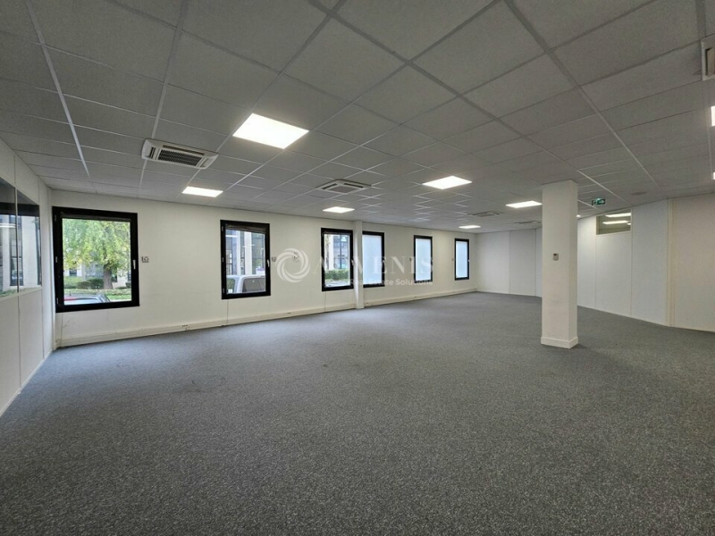 Vente Investisseur Bureaux et activités légères GENNEVILLIERS (92230) - Photo 5
