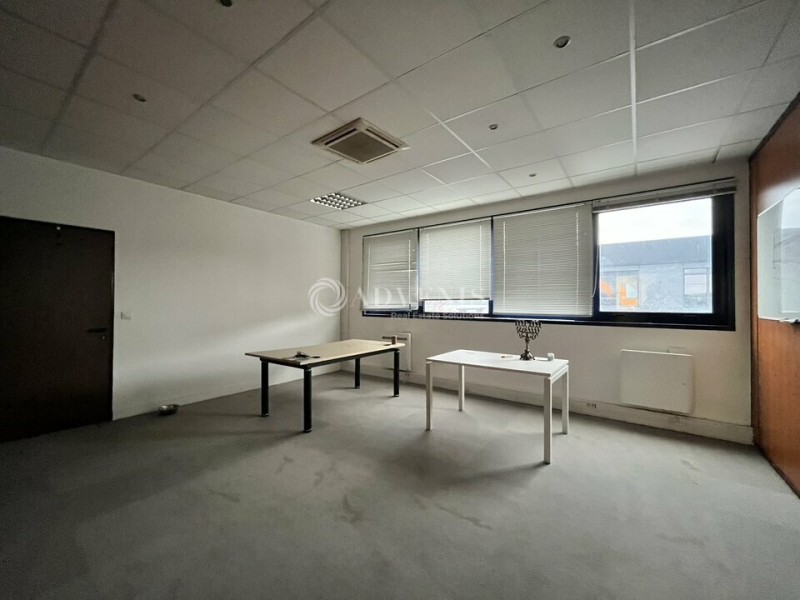 Location Activités Entrepôts VILLENEUVE LA GARENNE (92390) - Photo 8