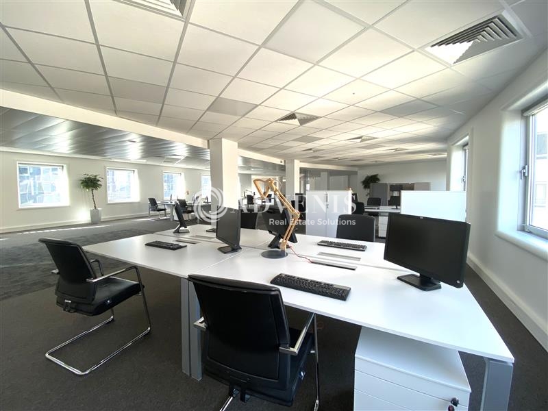 Location Bureaux COURBEVOIE (92400) - Photo 11