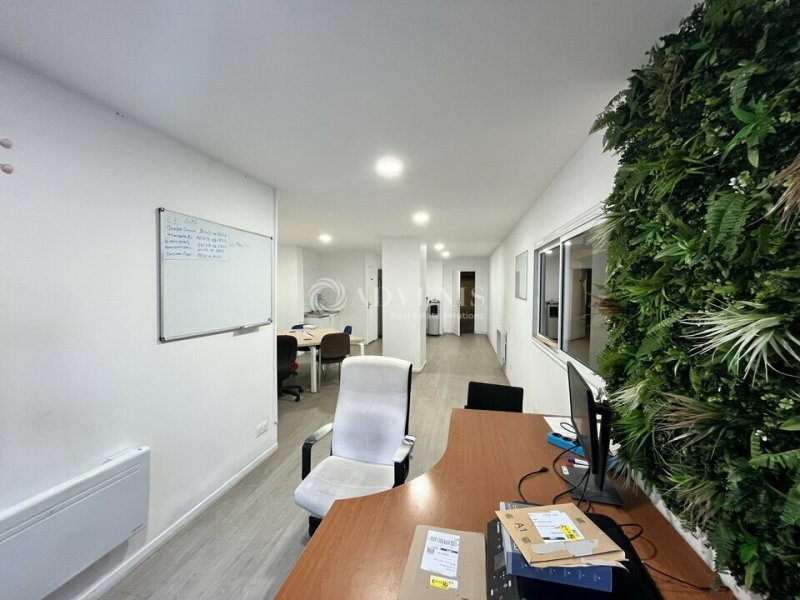 Vente Investisseur Activités Entrepôts COURBEVOIE (92400) - Photo 6