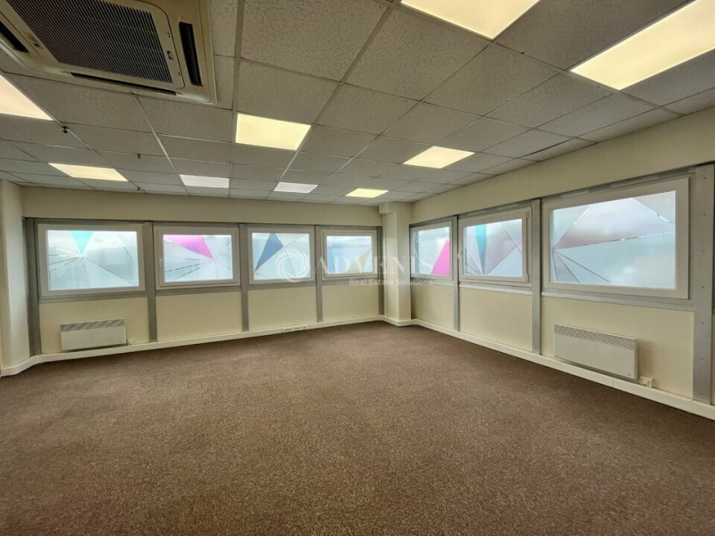 Vente Investisseur Activités Entrepôts VILLENEUVE LA GARENNE (92390) - Photo 13