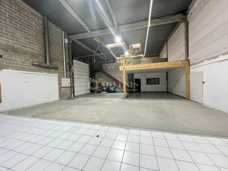 Vente Investisseur Activités Entrepôts VILLENEUVE LA GARENNE (92390) - Photo 4
