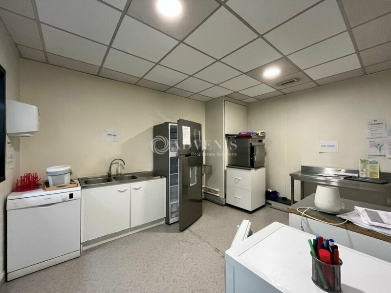 Location Commerces ASNIERES SUR SEINE (92600) - Photo 5