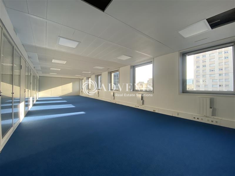 Location Bureaux COURBEVOIE (92400) - Photo 8