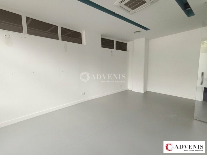 Location Commerces LILLE (59000) - Photo 4