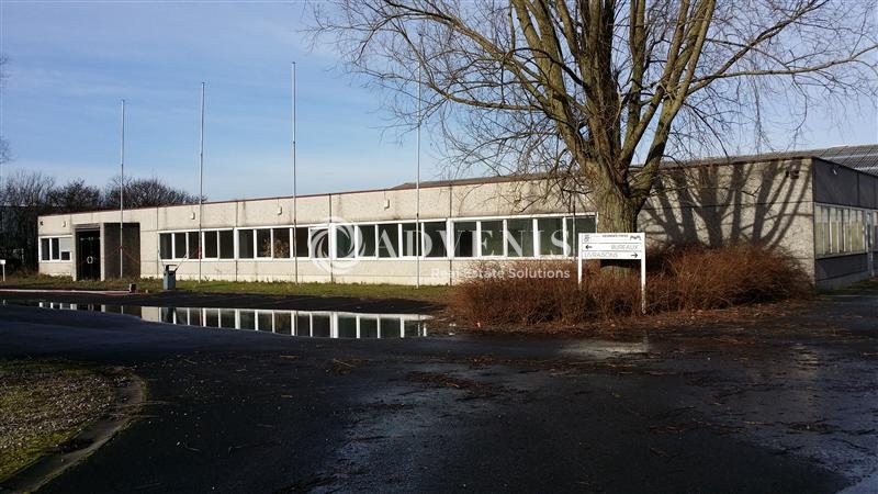 Location Activités Entrepôts NEUVILLE EN FERRAIN (59960) - Photo 3