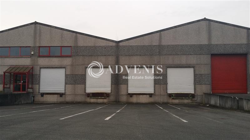 Location Activités Entrepôts TOUFFLERS (59390) - Photo 1