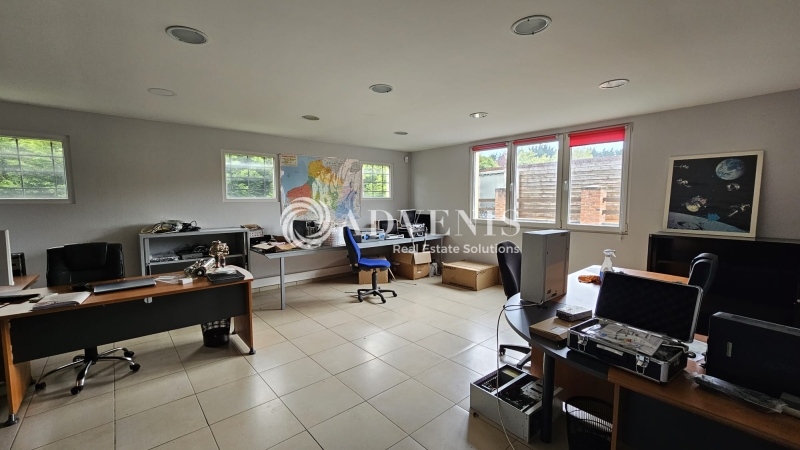 Location Entrepôts VENDEVILLE (59175) - Photo 7