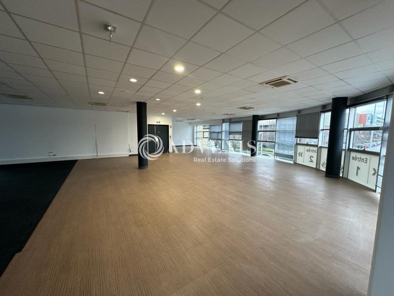 Location Bureaux VILLENEUVE D'ASCQ (59650) - Photo 2