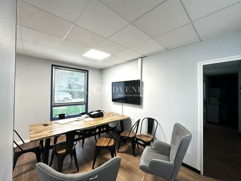 Location Activités Entrepôts VILLENEUVE D'ASCQ (59650) - Photo 2
