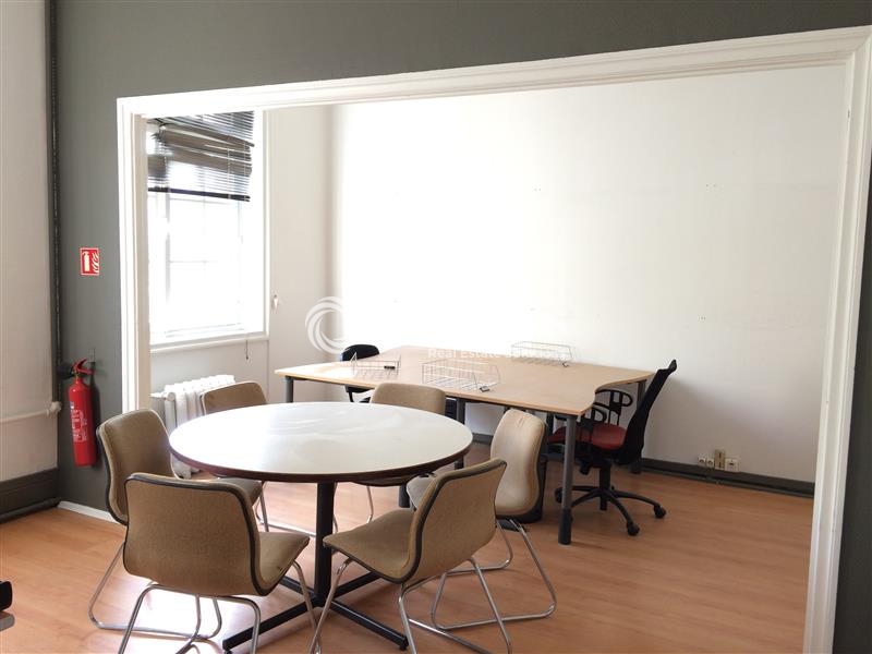 Location Bureaux LILLE (59000) - Photo 3