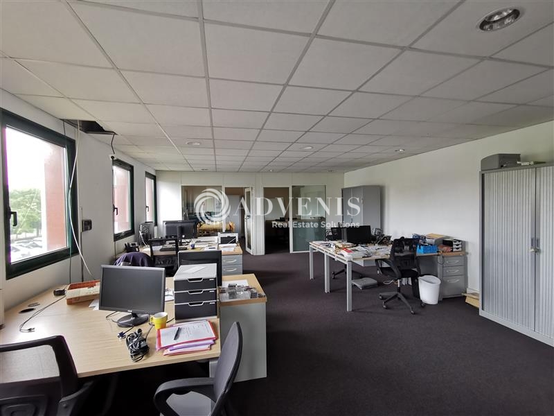 Location Bureaux et activités légères WAMBRECHIES (59118) - Photo 5