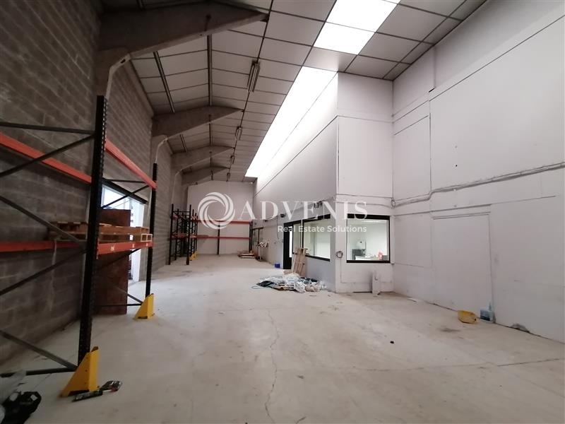 Location Entrepôts SECLIN (59113) - Photo 4