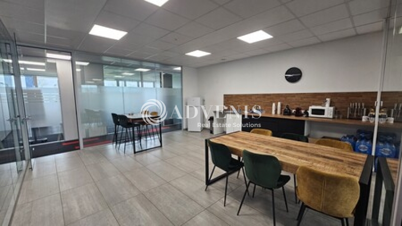 Location Bureaux SAINGHIN EN MELANTOIS (59262) - Photo 8