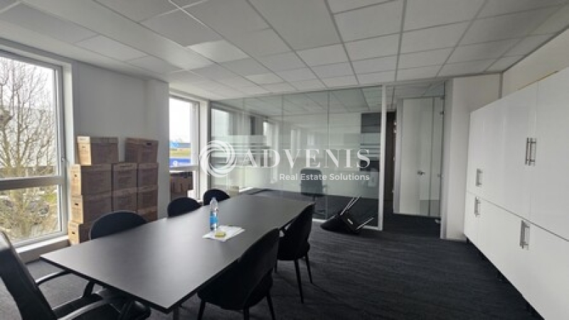 Location Bureaux SAINGHIN EN MELANTOIS (59262) - Photo 9