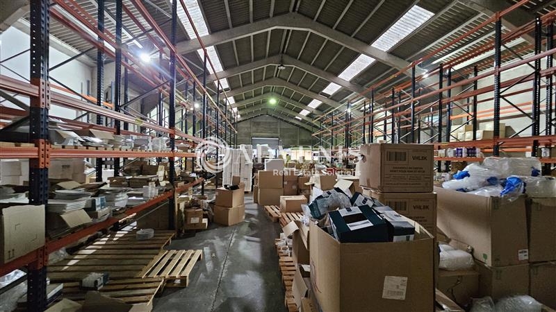 Location Entrepôts SECLIN (59113) - Photo 2