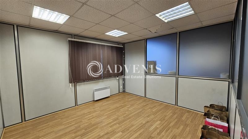 Location Entrepôts SECLIN (59113) - Photo 5