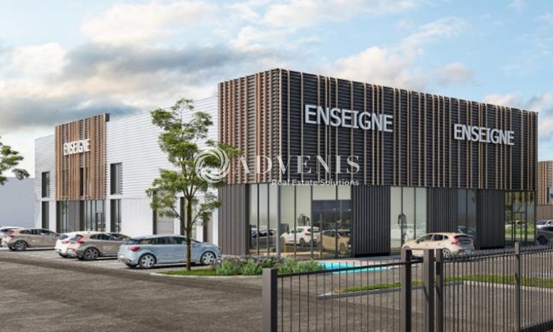 Location Entrepôts CROIX (59170) - Photo 1
