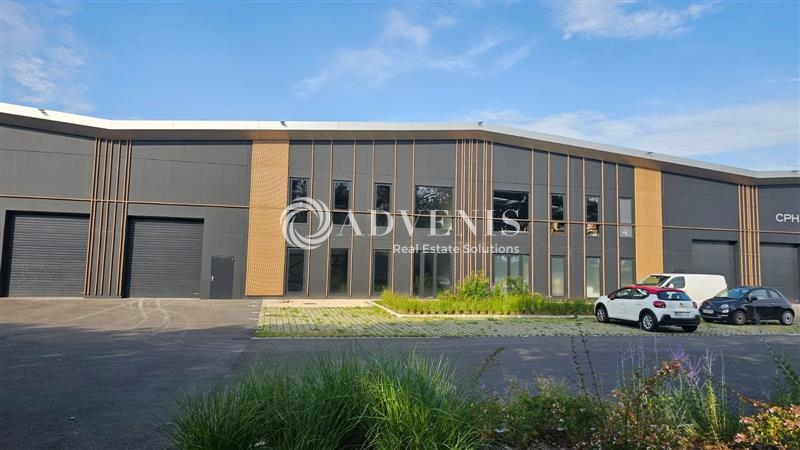 Vente Investisseur Entrepôts NEUVILLE EN FERRAIN (59960) - Photo 2