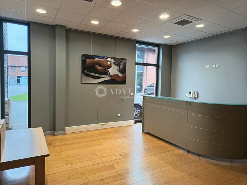 Location Bureaux WAMBRECHIES (59118) - Photo 10