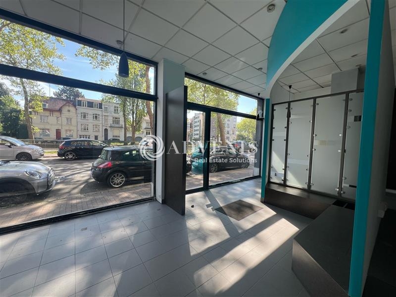 Location Commerces MARCQ EN BAROEUL (59700) - Photo 3