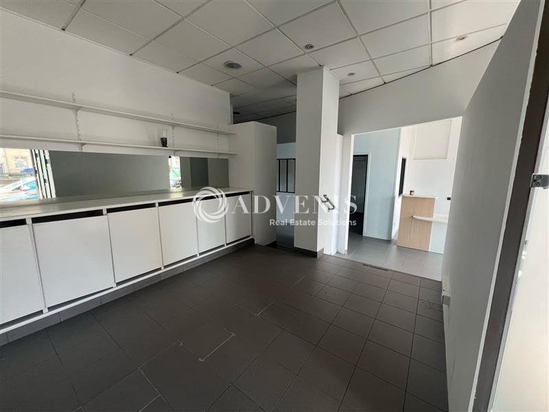 Location Commerces MARCQ EN BAROEUL (59700) - Photo 4