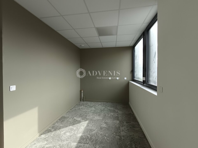 Location Bureaux VILLENEUVE D'ASCQ (59650) - Photo 6