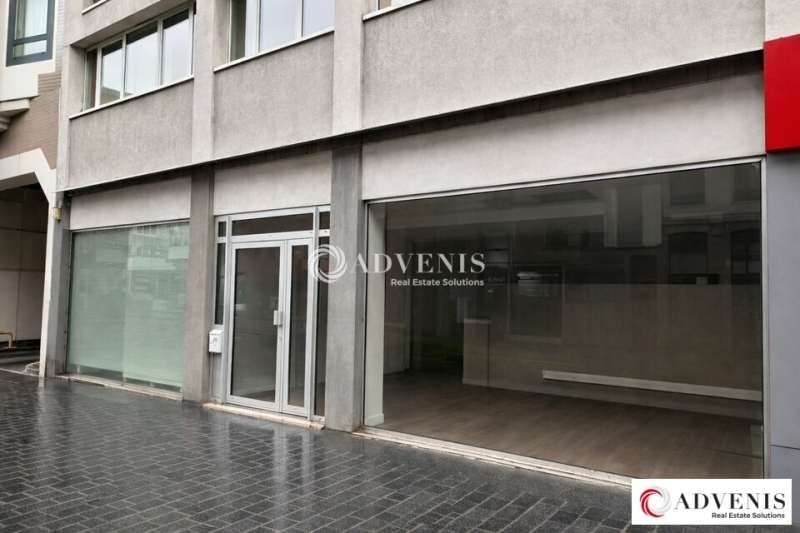 Location Commerces LILLE (59800) - Photo 1