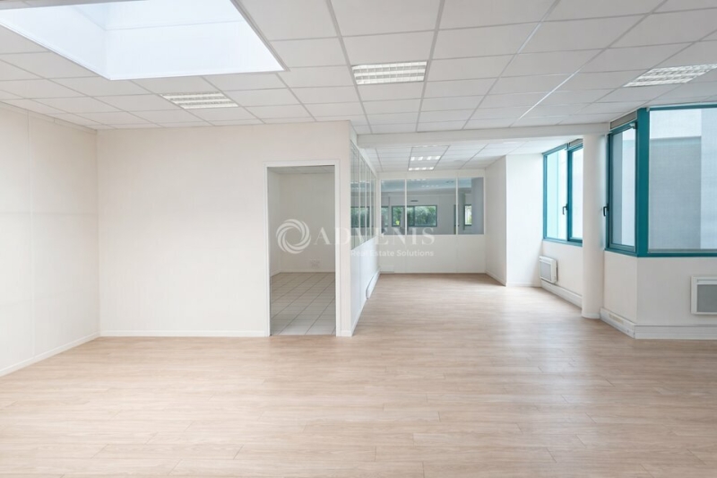 Location Bureaux LILLE (59000) - Photo 2