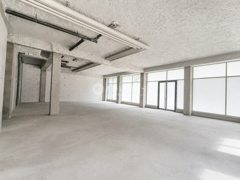 Location Commerces LILLE (59800) - Photo 2