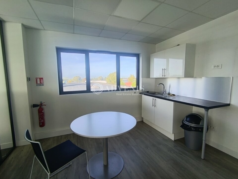 Location Bureaux VENDEVILLE (59175) - Photo 6