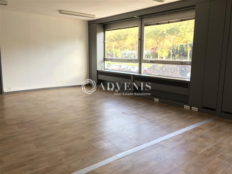 Location Bureaux CROIX (59170) - Photo 6