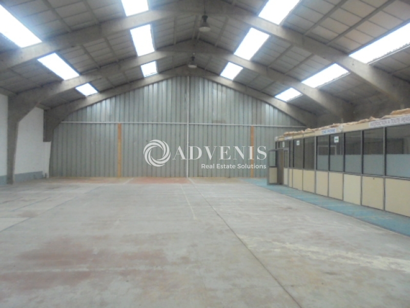Location Entrepôts SECLIN (59113) - Photo 2