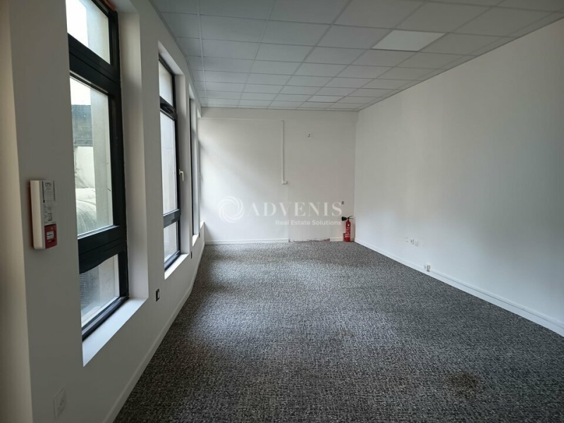 Location Bureaux LILLE (59000) - Photo 2