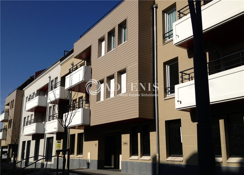 Vente Investisseur Commerces WAMBRECHIES (59118) - Photo 1