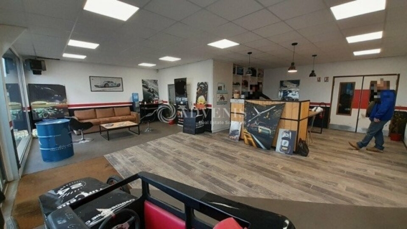 Location Activités Entrepôts LE MANS (72100) - Photo 1