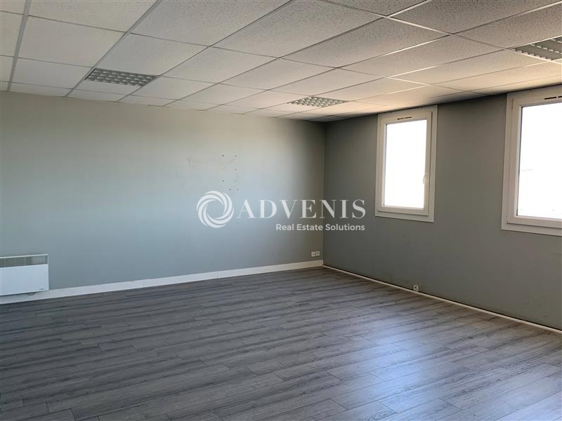 Location Bureaux LE MANS (72000) - Photo 1